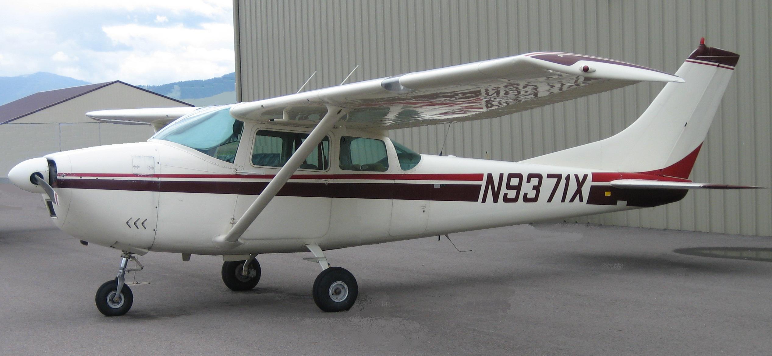 Larson Aircraft Sales 1962 Cessna Skylane 182E (with Jump Door) For Sale